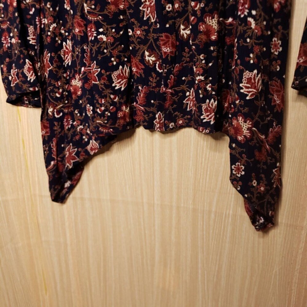 Andree By Unit Womens Navy Floral Asymmetrical Tunic Blouse Medium - Picture 5 of 7